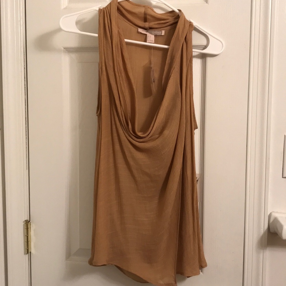 Forever21 Sleeveless Shirt